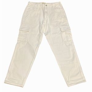 Universal Thread Boyfriend Cargo jeans Straight High rise Womens size 6 Cream